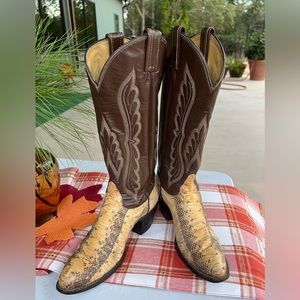 Tony Lama snake boots 6.5.